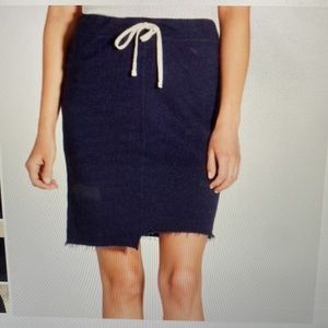 ❤️Sundry Navy French Terry Raw Hem Jersey Skirt -size 2 (small) - great …
